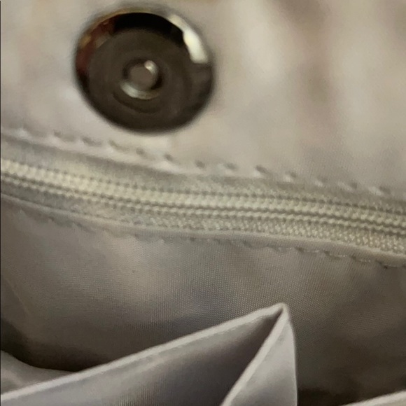 BUNDLE OF FUN WALLETS AND  CLUTCHES/VARIOUS SIZES - Picture 9 of 9